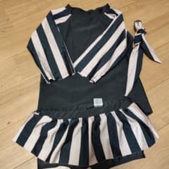 水着セット 黒とピンク 140/55のサムネイル