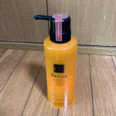 レフィーネ ヘッドスパトリートメントカラー 本体 300gのサムネイル