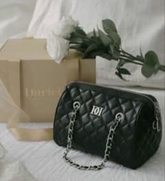 ♡ ダーリッチ Darich ♡ノベルティ　キルティングミニボストンバッグ Darich ダーリッチ ノベルティ キルティングミニボストンバッグ - メルカリ