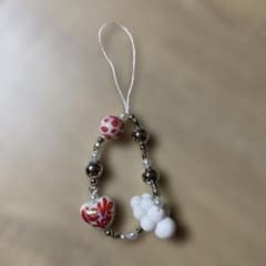 ハンドメイド　携帯ストラップのサムネイル