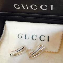 GUCCI   ピアスのサムネイル