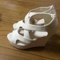 GRLのサンダルのサムネイル