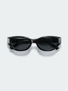 UNIQLO ユニクロ ナローフレームサングラス ブラック（476536）のサムネイル