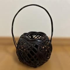 竹籠 花入 手付き 花瓶 フラワーベース - メルカリ