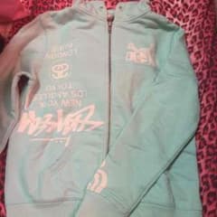 stussyパーカーのサムネイル