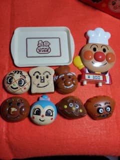アンパンマン　パン工場　パン、トレー等のサムネイル