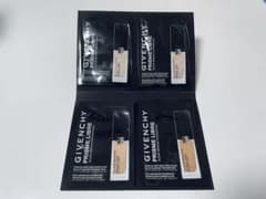 GIVENCHY PRISME LIBRE ファンデーションサンプル 4パックのサムネイル