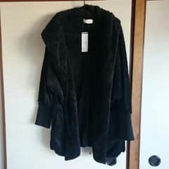 新品！ モモンガコートのサムネイル