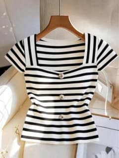SHEIN ボーダートップスのサムネイル
