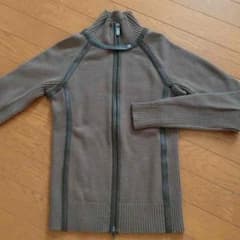 アルマーニエクスチェンジ♡ニットのサムネイル