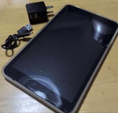 Androidタブレット本体 充電器セットのサムネイル