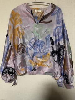 STINE GOYA 長袖ブラウス 花柄 光沢素材のサムネイル