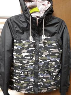 さくさん様専用❤adidasナイロンパーカーのサムネイル