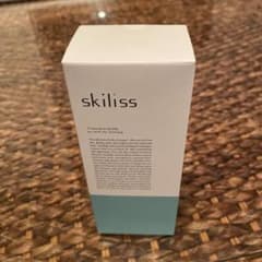 スキリス　skiliss ナチュラルジェル　洗顔料のサムネイル