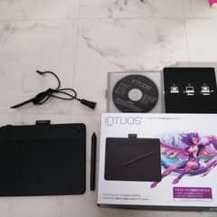 WACOM　INTUOS　ペンタブ　ペンタブレット　タッチモデルのサムネイル