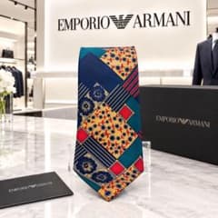 EMPORIO ARMANI エンポリオアルマーニ シルクネクタイ 総柄のサムネイル