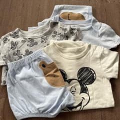 ギャップ　H&M ロンパース　4点セットのサムネイル