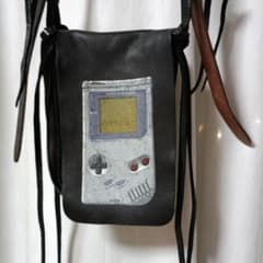TWONESS×Midorikawa　GAMEBOYレザーメディスンバッグ TWONESS×Midorikawa GAMEBOYレザーメディスンバッグ - メルカリ