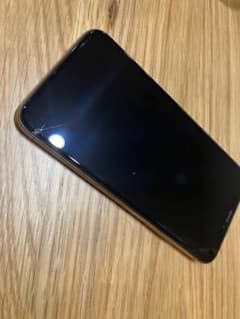 iPhoneXS 画面割れ 本体のみのサムネイル