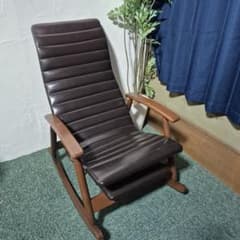 マツダ家具　ロッキングチェア　フットレスト付きのサムネイル