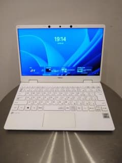 NEC LAVIE Core i5-10210Y Windows 11 Proのサムネイル