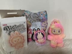 LABUBU THE MONSTERS Big into Energyのサムネイル