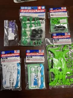 ミニ四駆　パーツセット　新品、中古　まとめてのサムネイル