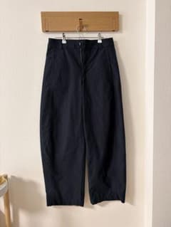 UNIQLO カーブパンツのサムネイル