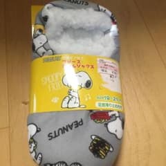 未使用品 スヌーピー柄のルームシューズのサムネイル