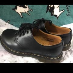 Dr.Martens 3ホール uk7のサムネイル