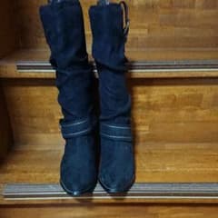 スエードロングブーツみゆりん様専用‼️のサムネイル