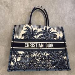 Christian Dior Book Tote バッグ 入手困難パーム柄 - メルカリ