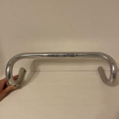 NITTO M106 NAS 400mm シルバー ハンドル 楽天市場】NITTO(日東) NEAT-M106 NAS ハンドルバー (26.0) ブラック