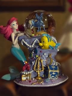 Ariel Secret Grotto Snowglobeのサムネイル