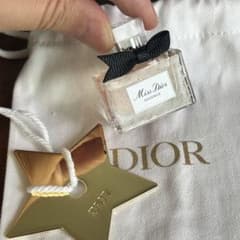Dior ミス ディオール エッセンス 5ml＋公式ポーチ＆星型チャーム 未