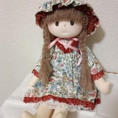 手作り抱き人形のサムネイル