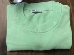 ZARA ミントグリーン クルーネック　長袖のサムネイル