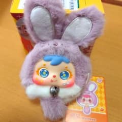 三小毛 SAMUEL ミニ招きうさぎ ぬいぐるみ - メルカリ