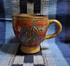 沖縄 壺屋焼 小橋川清正作 魚紋赤絵 マグカップ - メルカリ