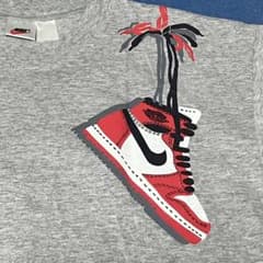 NIKE ナイキ 肩掛け ジョーダン Tシャツ AJ1 グレー Lサイズのサムネイル