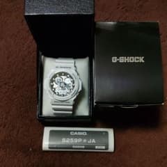 G-SHOCKのサムネイル