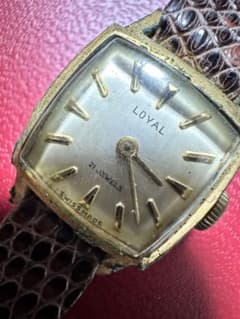 LOYAL 古い腕時計