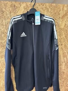 adidas ジャージのサムネイル