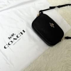 極美品✨ コーチ ショルダーバッグ ブラック レザーのサムネイル