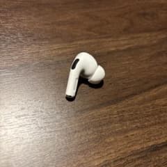 AirPods pro 第二世代　右側のサムネイル