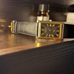Vintage Seiko tank ローマン文字盤 - メルカリ