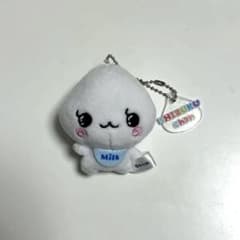 しずくちゃん ぬいぐるみキーホルダー ガチャガチャ みるみるちゃんのサムネイル