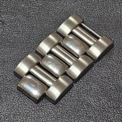 お買い得 カルティエ パシャ 38mm用 純正 駒 コマ 18mm(一コマ) - メルカリ