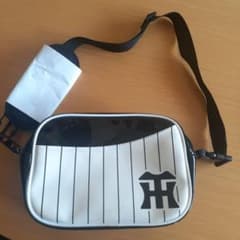 阪神タイガース　ショルダーバッグのサムネイル