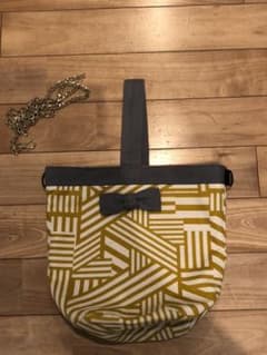 イントキシック　トートバッグのサムネイル